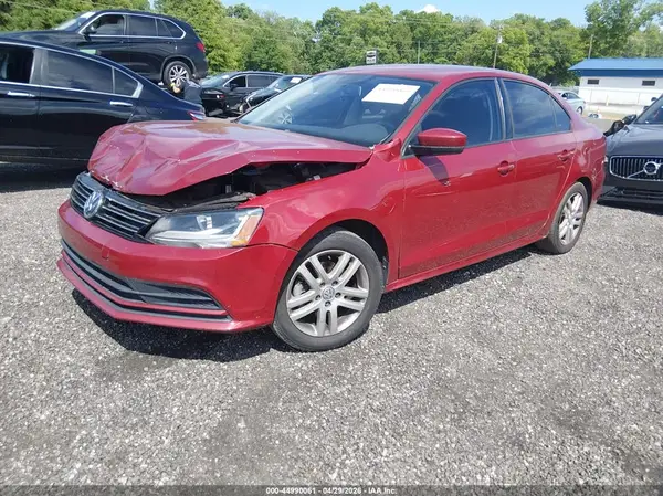 3VW2B7AJXJM230188 2018 VOLKSWAGEN JETTA - Image 2