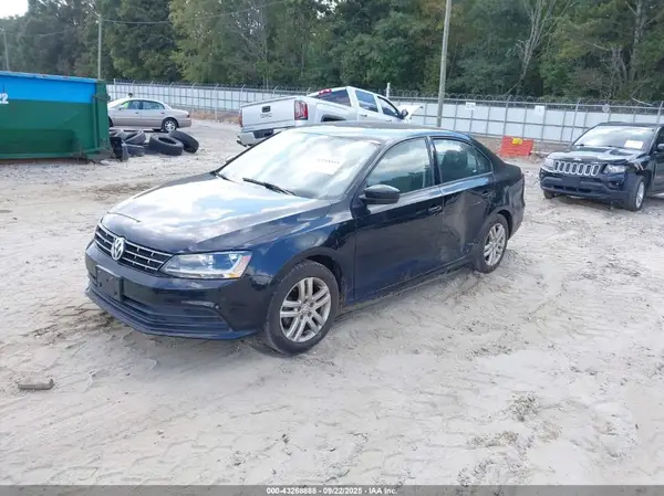 3VW2B7AJXJM239389 2018 VOLKSWAGEN JETTA - Image 2