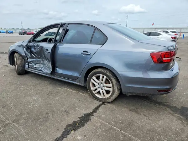 3VW2B7AJXJM247346 2018 VOLKSWAGEN JETTA - Image 2