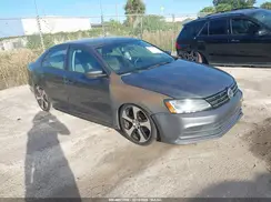 3VW2B7AJXJM257262 2018 VOLKSWAGEN JETTA