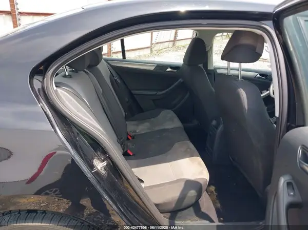 3VW2B7AJXJM259643 2018 VOLKSWAGEN JETTA - Image 8