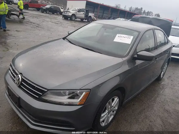 3VW2B7AJXJM260887 2018 VOLKSWAGEN JETTA - Image 2