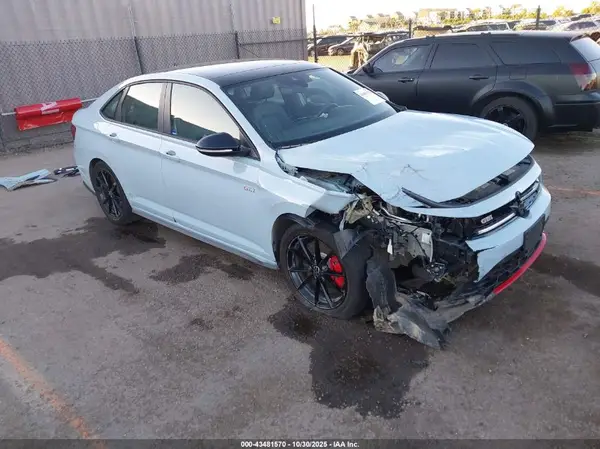 3VW2T7BU2SM018571 2025 VOLKSWAGEN JETTA - Image 1