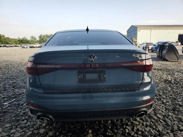 2025 VOLKSWAGEN JETTA auction photo 6