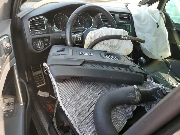 3VW447AU0GM016140 2016 VOLKSWAGEN GTI - Image 8