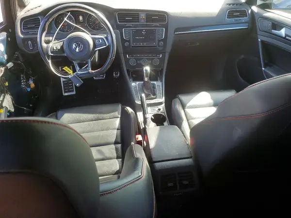3VW447AU0GM041359 2016 VOLKSWAGEN GTI - Image 8