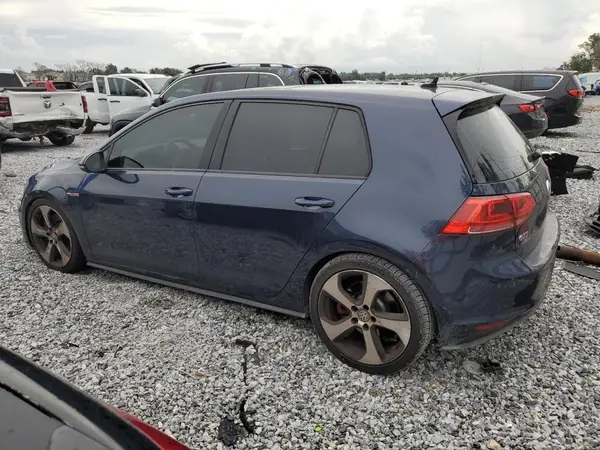 3VW447AU0HM002045 2017 VOLKSWAGEN GTI - Image 2
