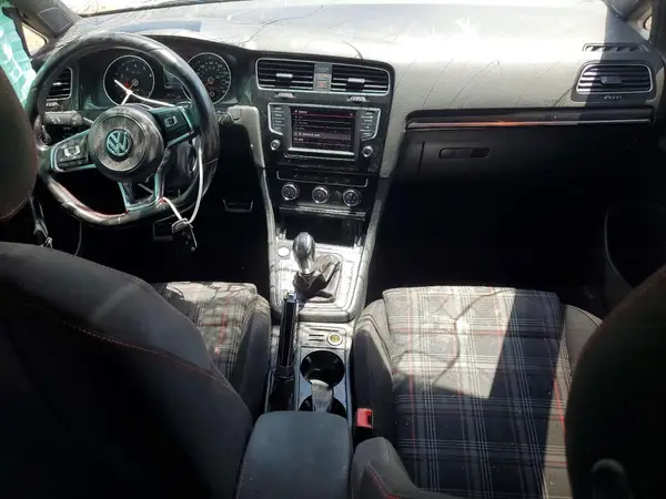 3VW447AU0HM004474 2017 VOLKSWAGEN GTI - Image 8