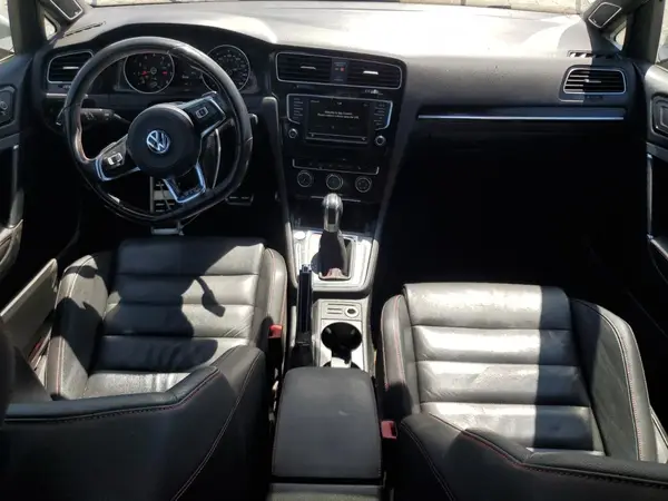 3VW447AU0HM004538 2017 VOLKSWAGEN GTI - Image 8