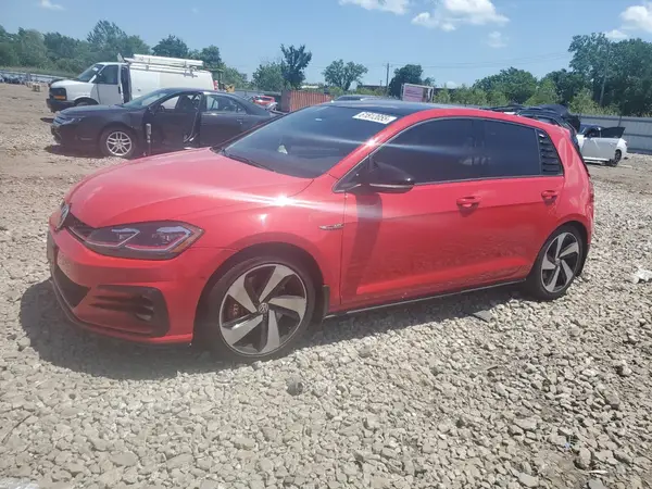 3VW447AU0JM252343 2018 VOLKSWAGEN GTI - Image 1