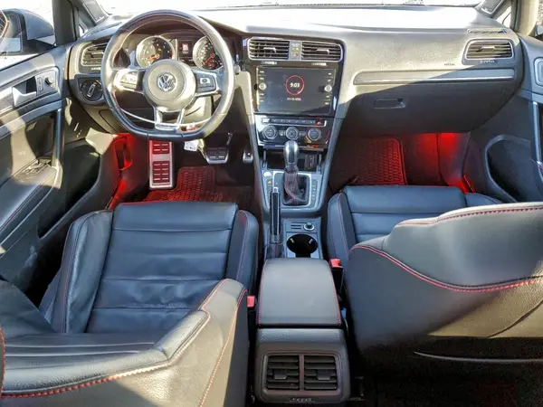 3VW447AU0JM256893 2018 VOLKSWAGEN GTI - Image 8