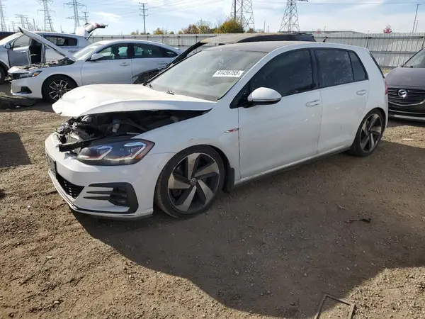 3VW447AU0JM261205 2018 VOLKSWAGEN GTI - Image 1