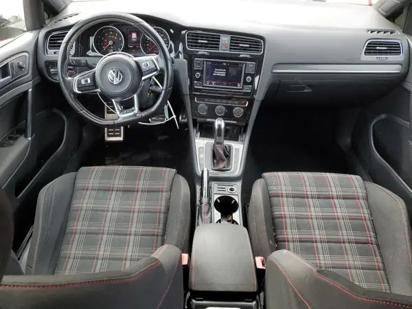 3VW447AU0JM282653 2018 VOLKSWAGEN GTI - Image 8