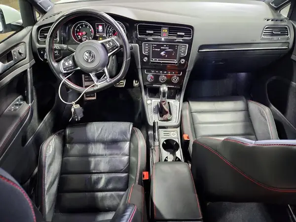3VW447AU1GM007138 2016 VOLKSWAGEN GTI - Image 8