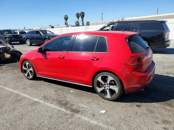3VW447AU1HM014849 2017 VOLKSWAGEN GTI - Image 2