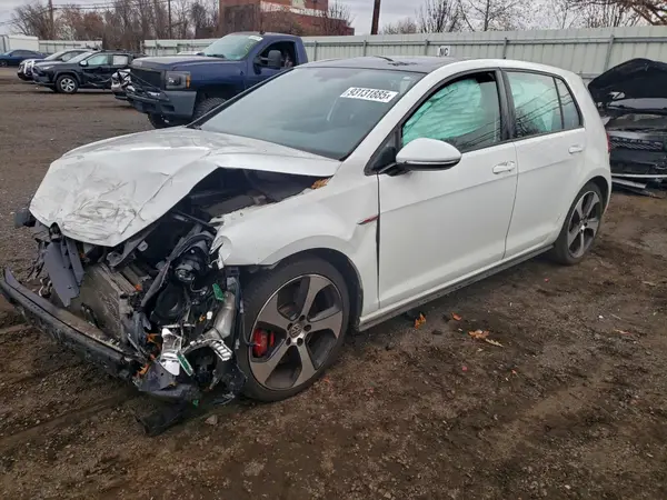 3VW447AU1HM076297 2017 VOLKSWAGEN GTI - Image 1