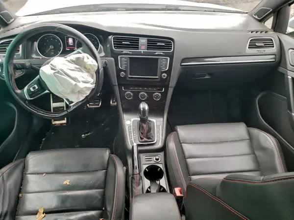 3VW447AU1HM076297 2017 VOLKSWAGEN GTI - Image 8