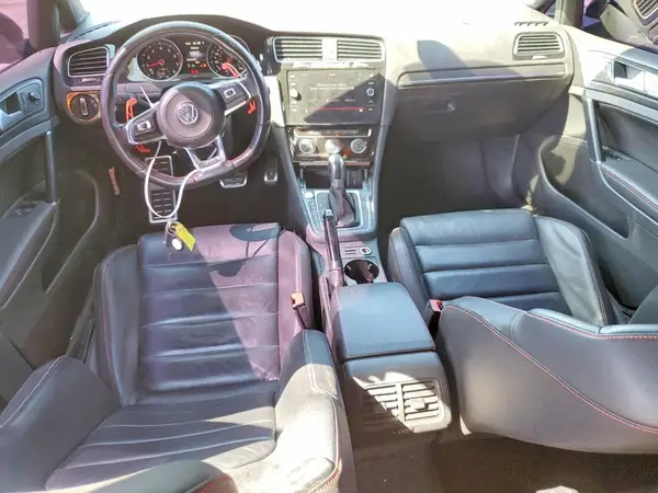 3VW447AU1JM251783 2018 VOLKSWAGEN GTI - Image 8
