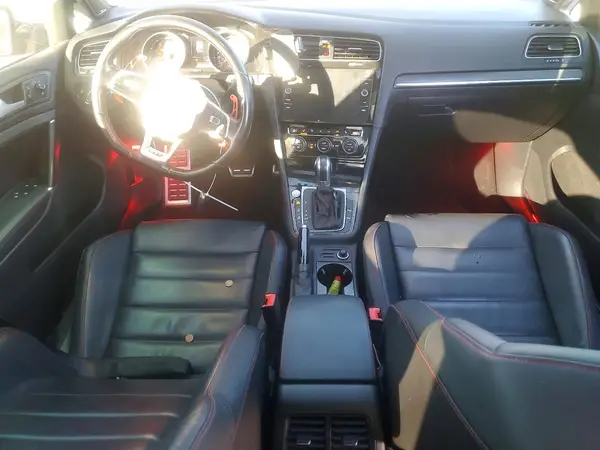 3VW447AU1JM254277 2018 VOLKSWAGEN GTI - Image 8