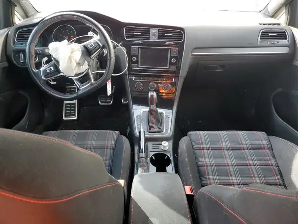 3VW447AU1JM288414 2018 VOLKSWAGEN GTI - Image 8