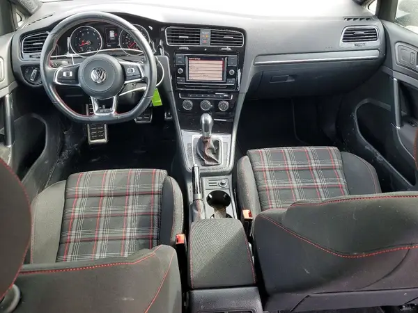 3VW447AU1JM290857 2018 VOLKSWAGEN GTI - Image 8