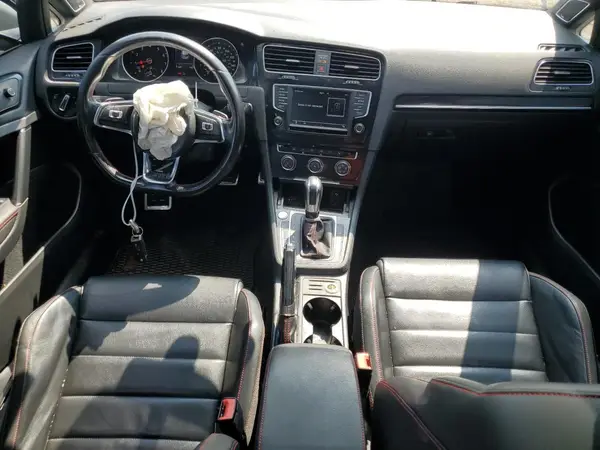 3VW447AU2GM037166 2016 VOLKSWAGEN GTI - Image 8