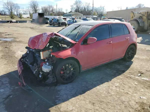 3VW447AU2HM027707 2017 VOLKSWAGEN GTI - Image 1
