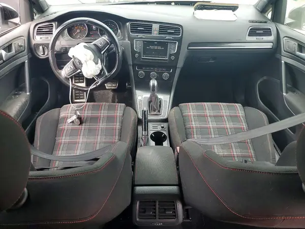 3VW447AU2HM045947 2017 VOLKSWAGEN GTI - Image 8