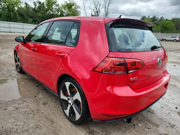3VW447AU2HM058276 2017 VOLKSWAGEN GTI - Image 2