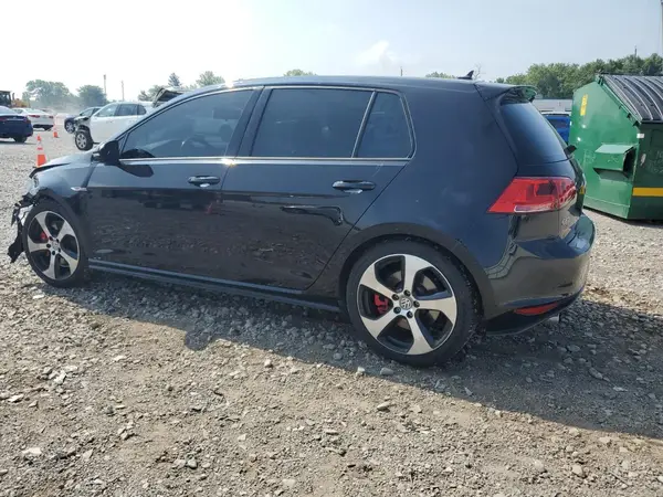 3VW447AU2HM064322 2017 VOLKSWAGEN GTI - Image 2