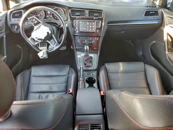 3VW447AU2HM073280 2017 VOLKSWAGEN GTI - Image 8