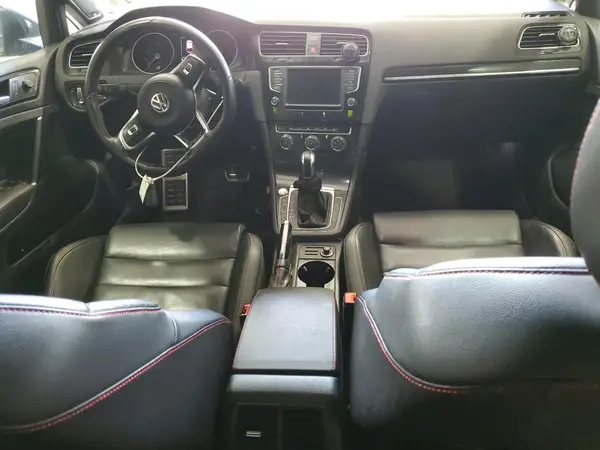3VW447AU2HM073912 2017 VOLKSWAGEN GTI - Image 8