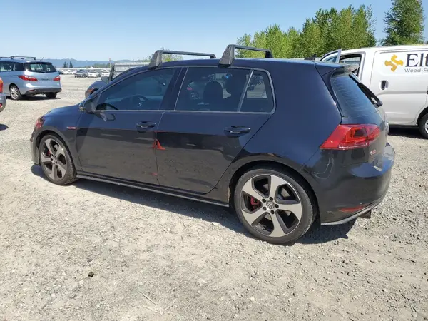 3VW447AU3GM018013 2016 VOLKSWAGEN GTI - Image 2