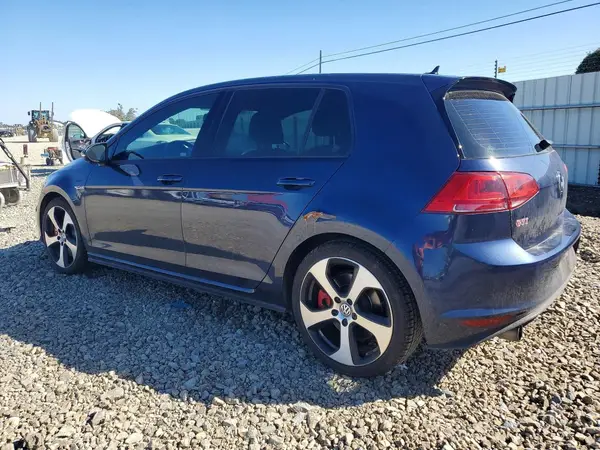 3VW447AU3GM022921 2016 VOLKSWAGEN GTI - Image 2