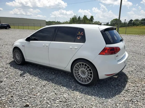3VW447AU3GM067955 2016 VOLKSWAGEN GTI - Image 2
