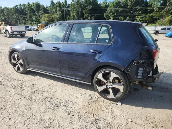 3VW447AU3HM003111 2017 VOLKSWAGEN GTI - Image 2