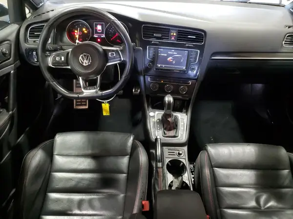 3VW447AU3HM071361 2017 VOLKSWAGEN GTI - Image 8