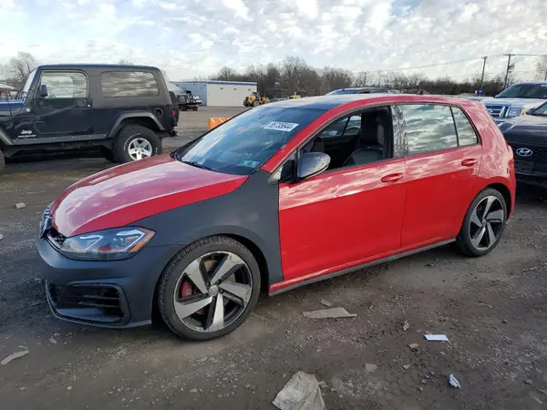 3VW447AU3JM259853 2018 VOLKSWAGEN GTI - Image 1