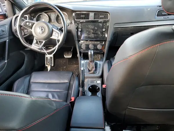 3VW447AU3JM259853 2018 VOLKSWAGEN GTI - Image 8