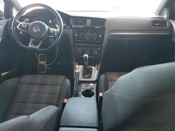 3VW447AU3JM283988 2018 VOLKSWAGEN GTI - Image 8