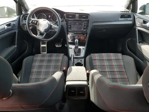 3VW447AU3JM296983 2018 VOLKSWAGEN GTI - Image 8