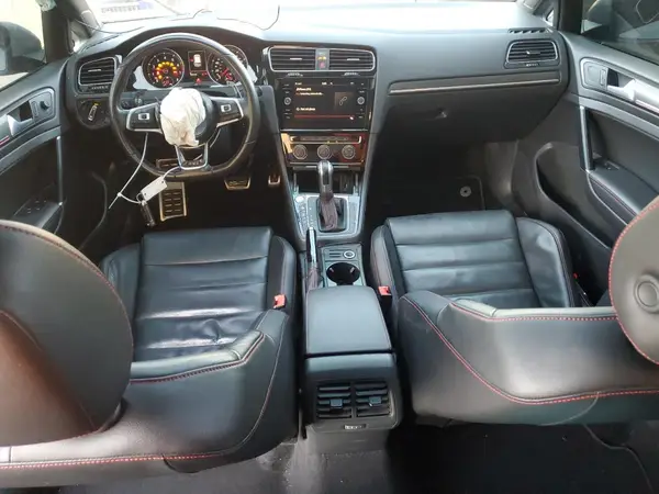 3VW447AU3JM297423 2018 VOLKSWAGEN GTI - Image 8