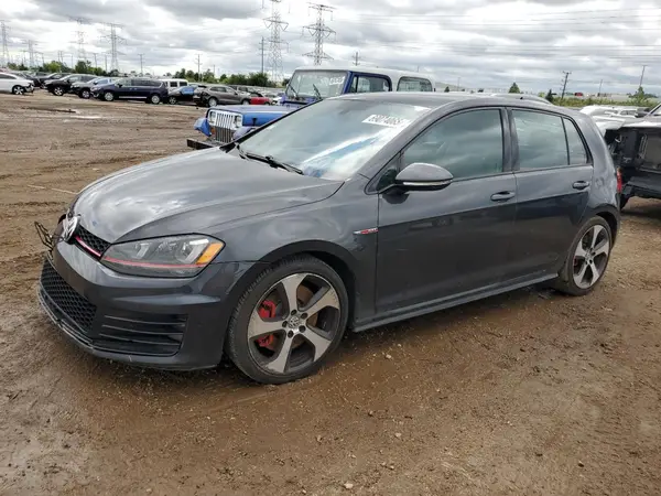 3VW447AU4GM070413 2016 VOLKSWAGEN GTI - Image 1
