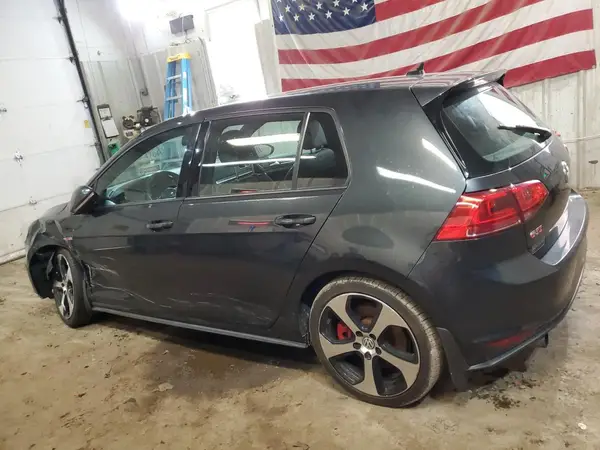 3VW447AU4HM013548 2017 VOLKSWAGEN GTI - Image 2