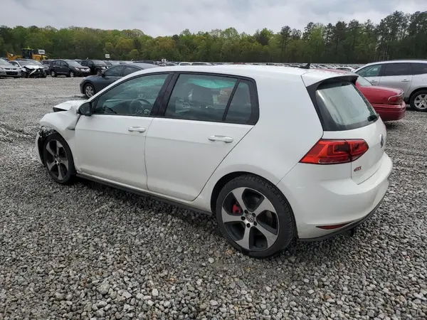 3VW447AU4HM027045 2017 VOLKSWAGEN GTI - Image 2