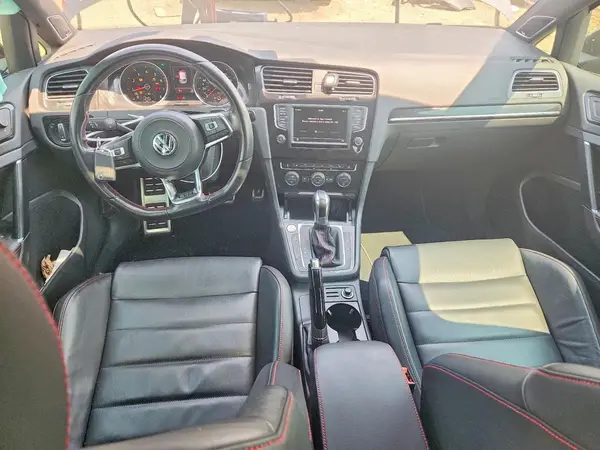 3VW447AU4HM058473 2017 VOLKSWAGEN GTI - Image 8