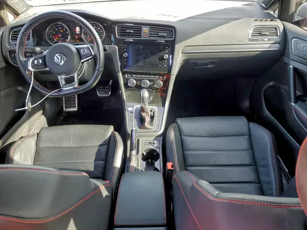 3VW447AU4JM280081 2018 VOLKSWAGEN GTI - Image 8