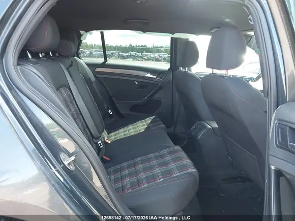 3VW447AU4JM290447 2018 VOLKSWAGEN GTI - Image 8
