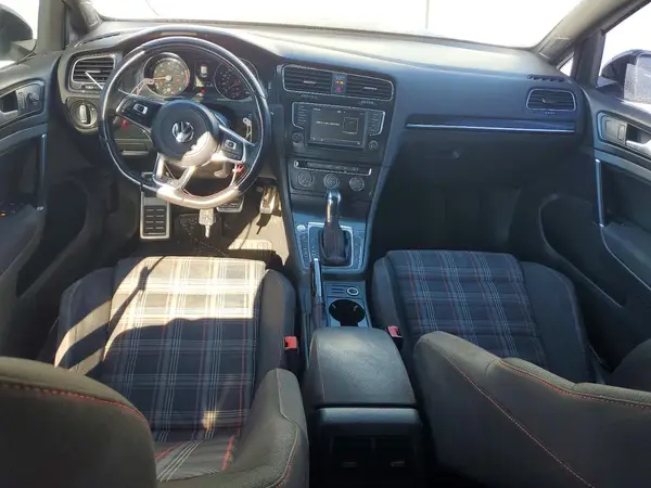 3VW447AU5HM038281 2017 VOLKSWAGEN GTI - Image 8