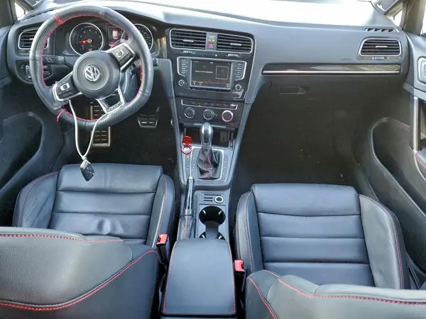 3VW447AU5HM062600 2017 VOLKSWAGEN GTI - Image 8